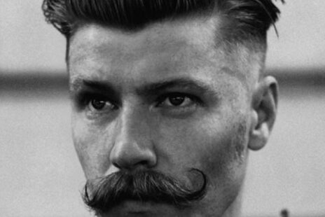 Ako nosiť Handlebar Mustache